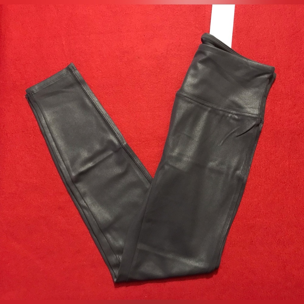 NWT CRZ YOGA Butterluxe Matte Faux Leather Leggings - Picture 10 of 14